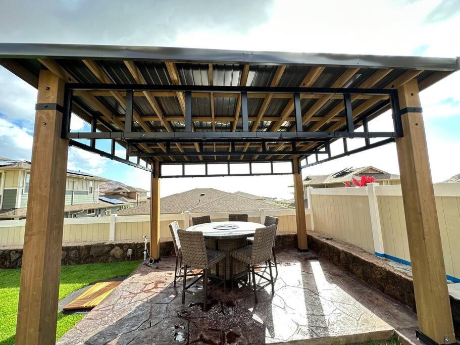 New 4 Bedroom Home With Ocean And Gorgeous Mountain Views In The Gated Community Of Mauna Olu Waianae Luaran gambar